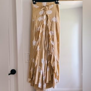 Resort Wear Ruffled Beach Set/Bathing Suit Cover Up